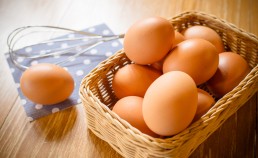 コレステロール高い　食品